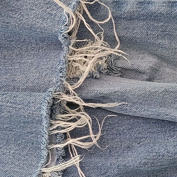 EUC Zara Women Destroyed distressed Highrise split leg bootcut jeans - Picture 10 of 13